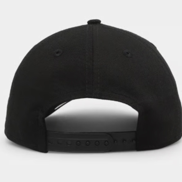 New NEW YORK YANKEES 'METAL BADGE' 9FORTY A-FRAME SNAPBACK Cap - Picture 2 of 9